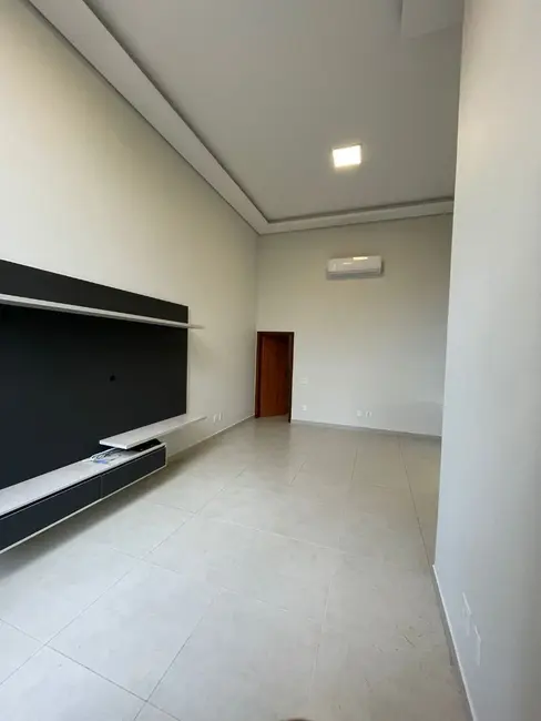 Foto 4 de Casa com 3 quartos à venda, 250m2 em Jardim Residencial Viena, Indaiatuba - SP