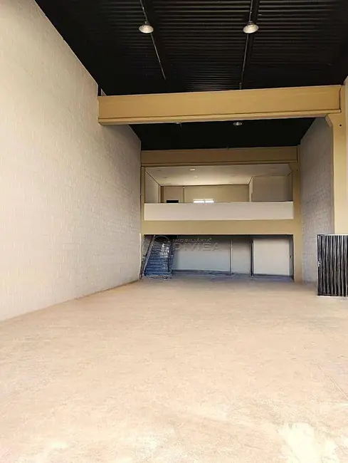 Foto 3 de Sala Comercial para alugar, 500m2 em Indaiatuba - SP