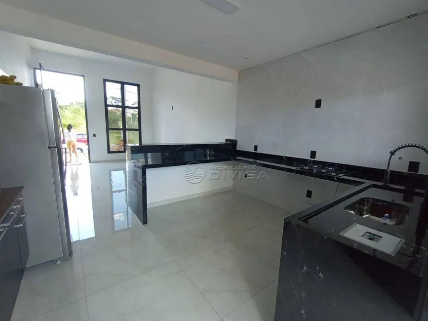 Foto 3 de Casa com 2 quartos à venda, 250m2 em Itupeva - SP