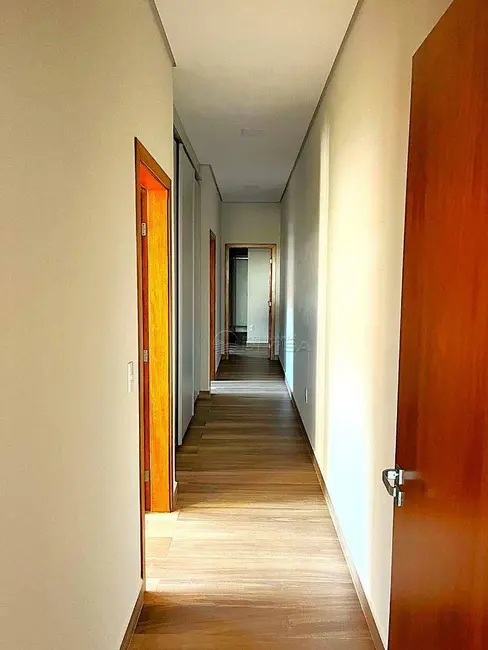 Foto 2 de Casa de Condomínio com 3 quartos à venda, 300m2 em Indaiatuba - SP
