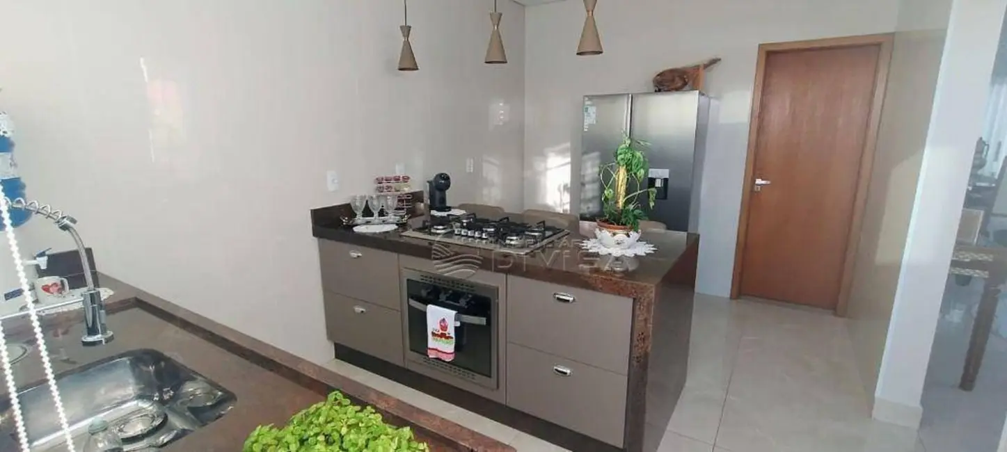 Casa de Condomínio com 3 quartos à venda, 453m2 em Itupeva - SP - imagem 9 Foto 9 de Casa de Condomínio com 3 quartos à venda, 453m2 em Itupeva - SP