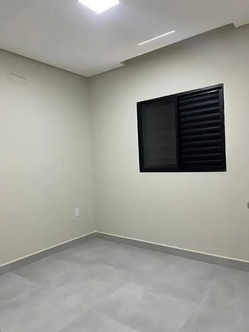 Casa com 2 quartos à venda, 150m2 em Indaiatuba - SP - imagem 2 Foto 2 de Casa com 2 quartos à venda, 150m2 em Indaiatuba - SP