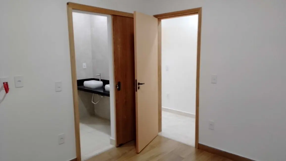 Foto 2 de Casa com 3 quartos à venda, 324m2 em Jardim Residencial Terra Nobre, Indaiatuba - SP