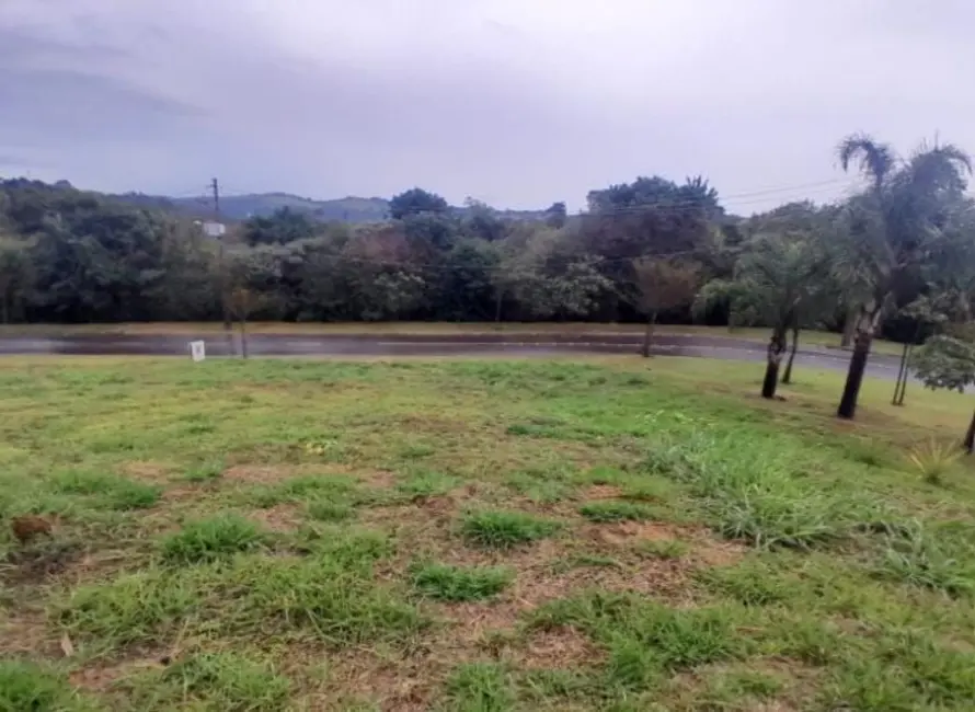 Foto 1 de Terreno / Lote à venda, 828m2 em Itupeva - SP