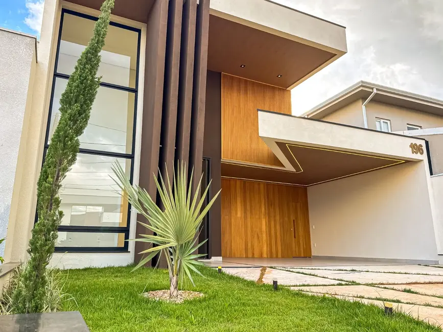 Casa com 3 quartos à venda, 307m2 em Indaiatuba - SP - imagem 1 Foto 1 de Casa com 3 quartos à venda, 307m2 em Indaiatuba - SP