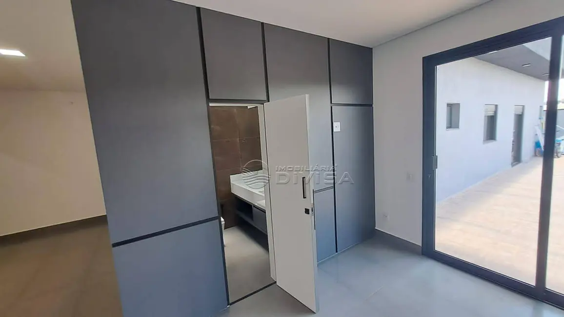 Foto 5 de Casa com 3 quartos à venda, 307m2 em Indaiatuba - SP