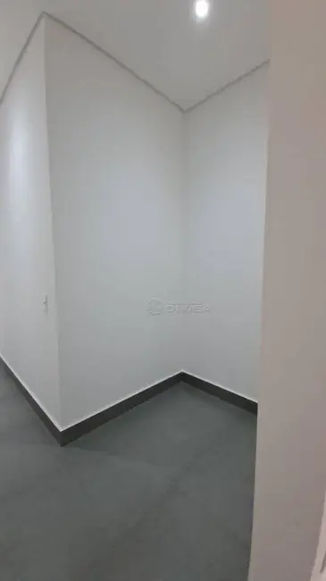 Foto 8 de Casa com 3 quartos à venda, 307m2 em Indaiatuba - SP