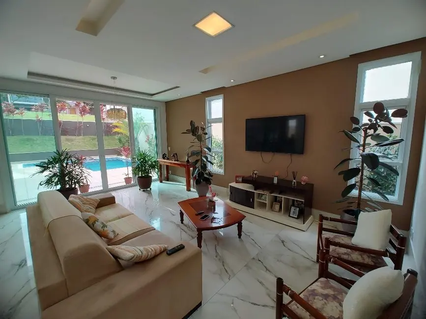 Casa com 3 quartos à venda, 418m2 em Itupeva - SP - imagem 6 Foto 6 de Casa com 3 quartos à venda, 418m2 em Itupeva - SP