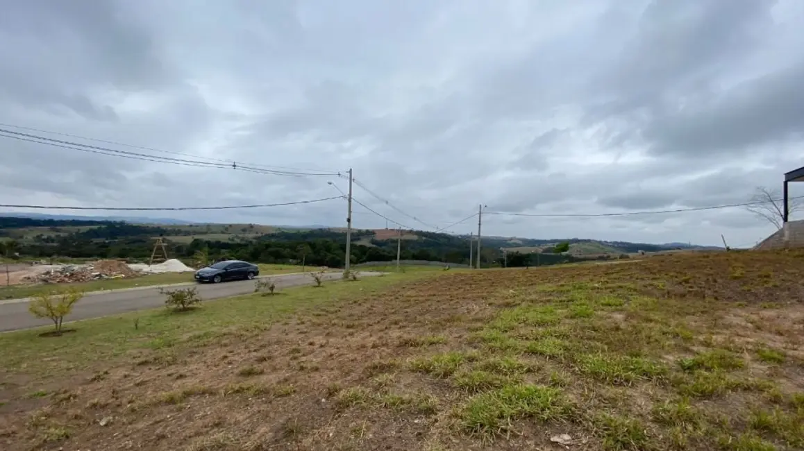 Foto 1 de Terreno / Lote à venda, 837m2 em Itupeva - SP