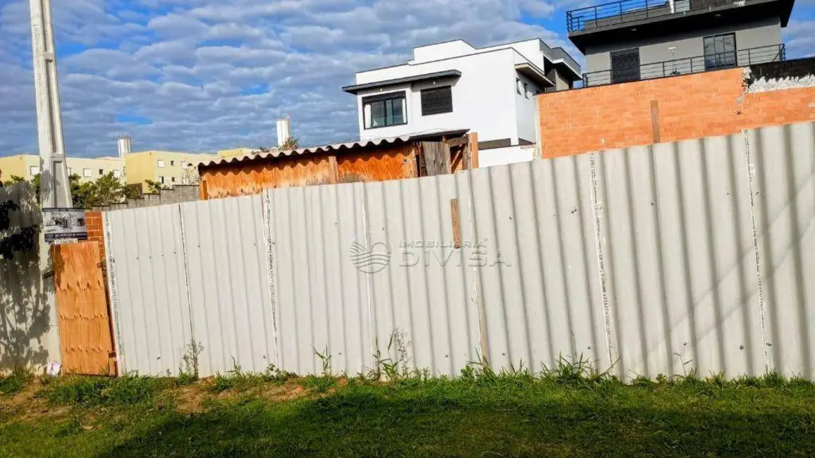 Foto 3 de Terreno / Lote à venda, 300m2 em Itupeva - SP