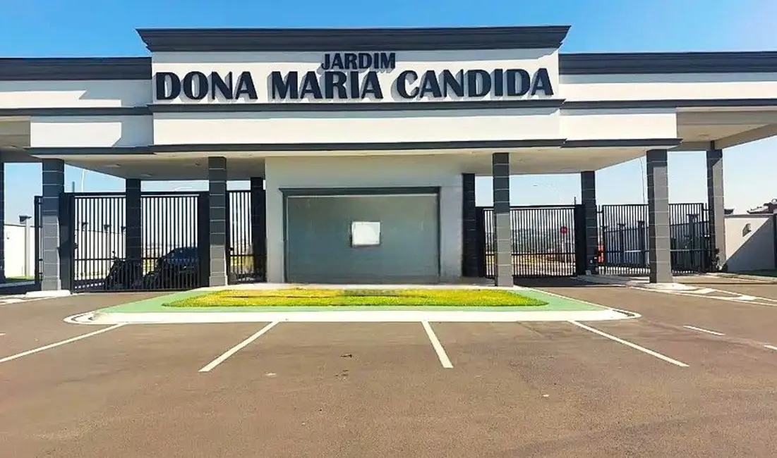 Foto 1 de Terreno / Lote à venda, 300m2 em Jardim Adriana, Indaiatuba - SP