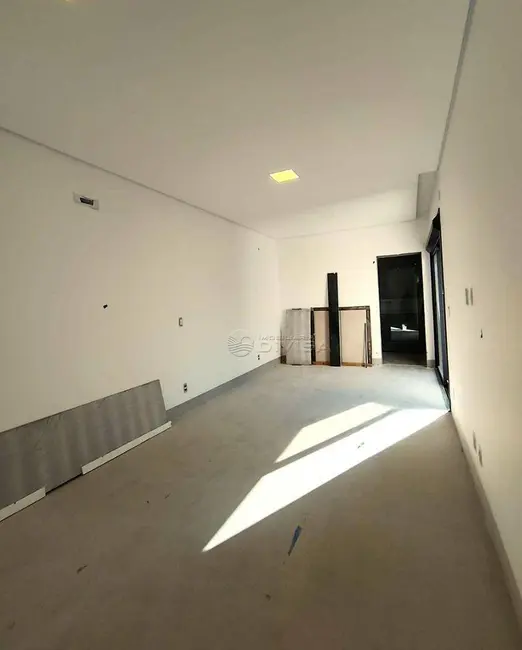 Foto 4 de Casa de Condomínio com 3 quartos à venda, 300m2 em Indaiatuba - SP