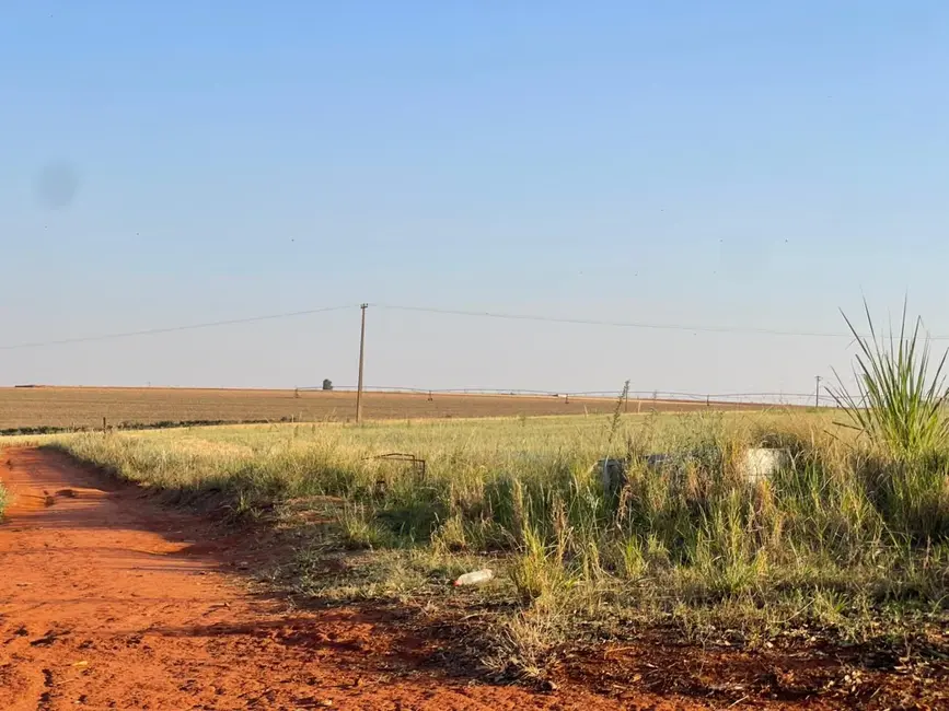 Foto 4 de Sítio / Rancho à venda, 96800m2 em Centro, Cardeal (Elias Fausto) - SP