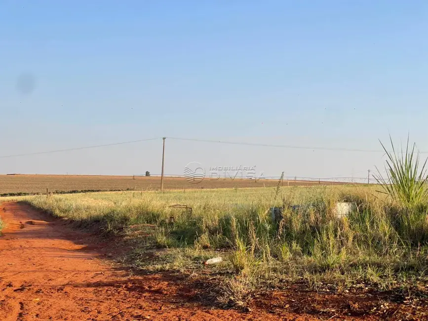 Foto 4 de Sítio / Rancho à venda, 96800m2 em Centro, Cardeal (Elias Fausto) - SP