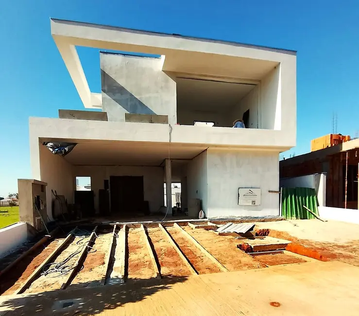 Foto 1 de Sobrado com 4 quartos à venda, 360m2 em Indaiatuba - SP