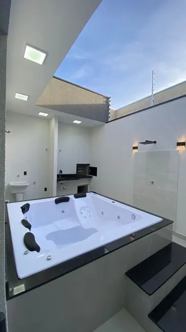 Foto 2 de Casa com 3 quartos à venda, 150m2 em Indaiatuba - SP