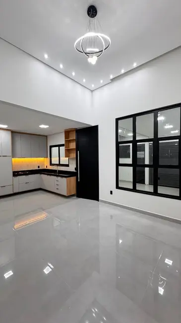 Foto 3 de Casa com 3 quartos à venda, 150m2 em Indaiatuba - SP