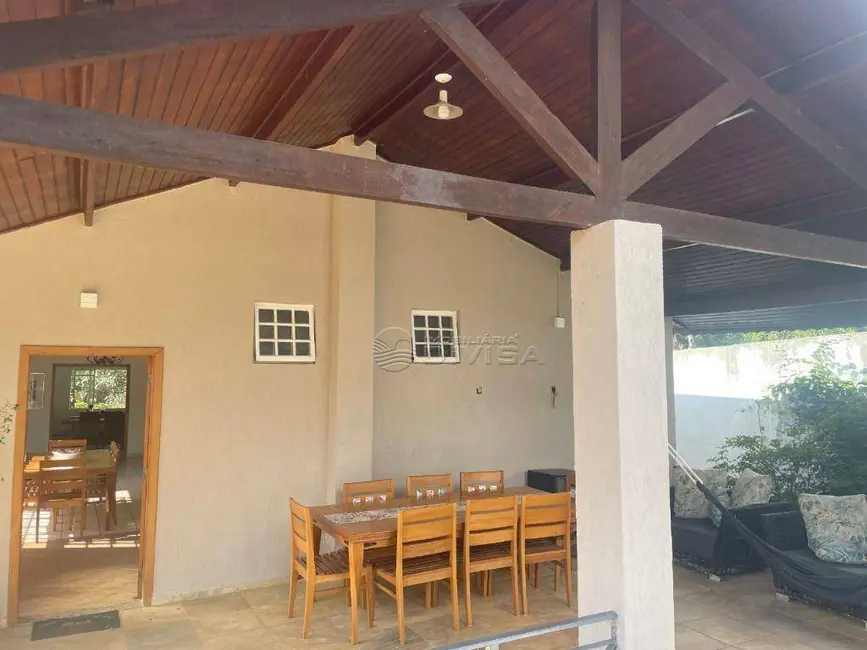 Foto 6 de Chácara com 4 quartos para alugar, 1181m2 em Itupeva - SP