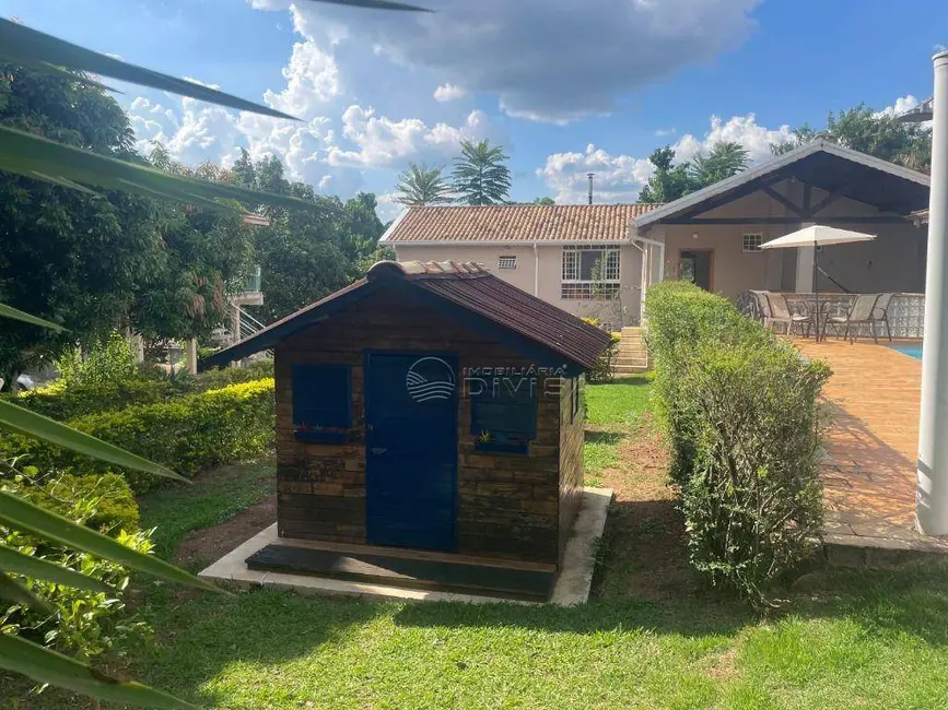 Foto 3 de Chácara com 4 quartos para alugar, 1181m2 em Itupeva - SP