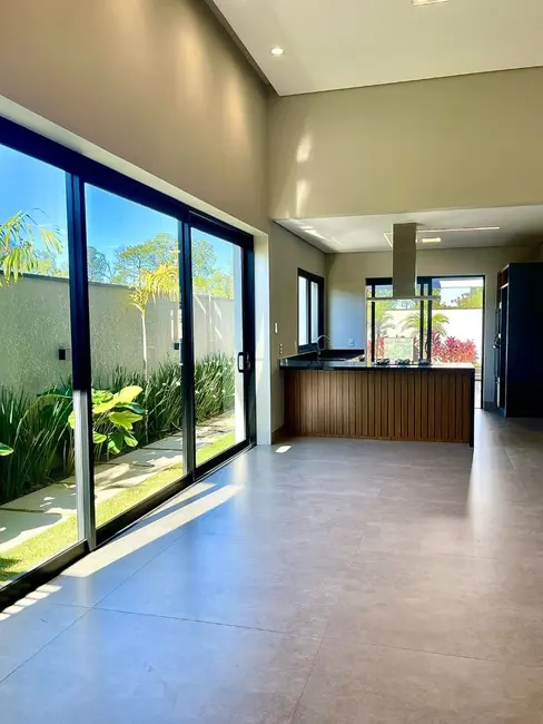 Casa de Condomínio com 3 quartos à venda, 360m2 em Indaiatuba - SP - imagem 2 Foto 2 de Casa de Condomínio com 3 quartos à venda, 360m2 em Indaiatuba - SP