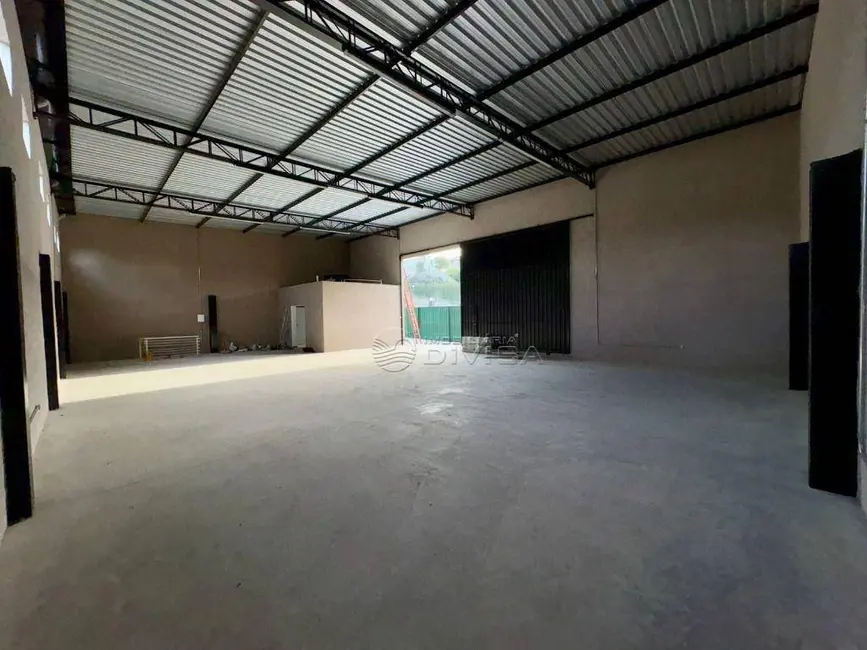 Armazém / Galpão para alugar, 450m2 em Itupeva - SP - imagem 1 Foto 1 de Armazém / Galpão para alugar, 450m2 em Itupeva - SP