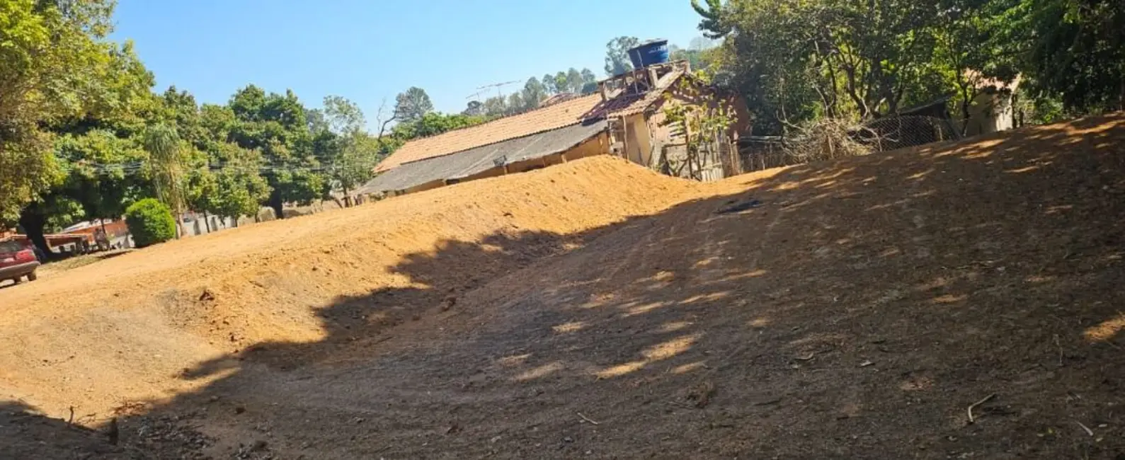 Foto 1 de Terreno / Lote à venda, 618m2 em Itupeva - SP