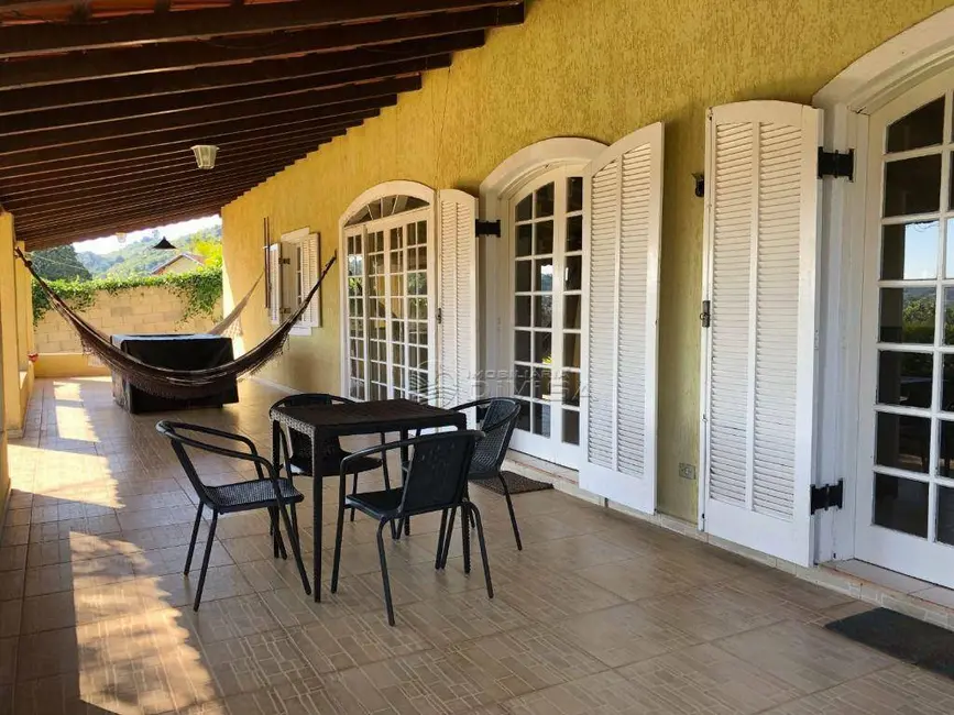 Foto 6 de Casa de Condomínio com 3 quartos para alugar, 1550m2 em Itupeva - SP