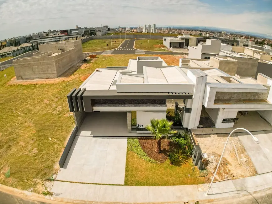 Foto 5 de Casa com 3 quartos à venda, 300m2 em Indaiatuba - SP