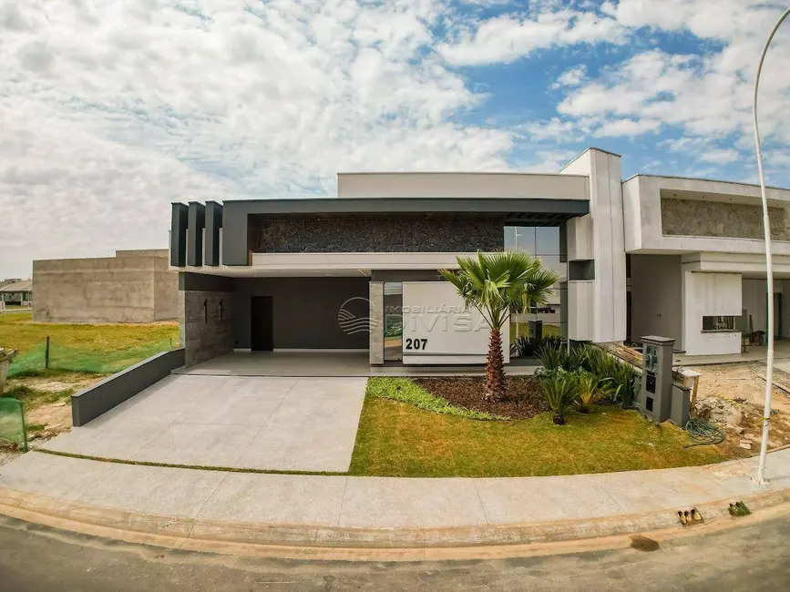 Foto 2 de Casa com 3 quartos à venda, 300m2 em Indaiatuba - SP