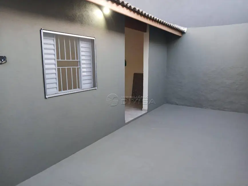 Foto 3 de Casa com 2 quartos à venda, 150m2 em Jardim Barcelona, Indaiatuba - SP