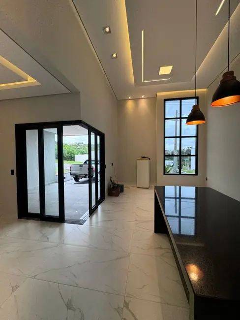 Foto 1 de Casa de Condomínio com 3 quartos à venda, 203m2 em Indaiatuba - SP