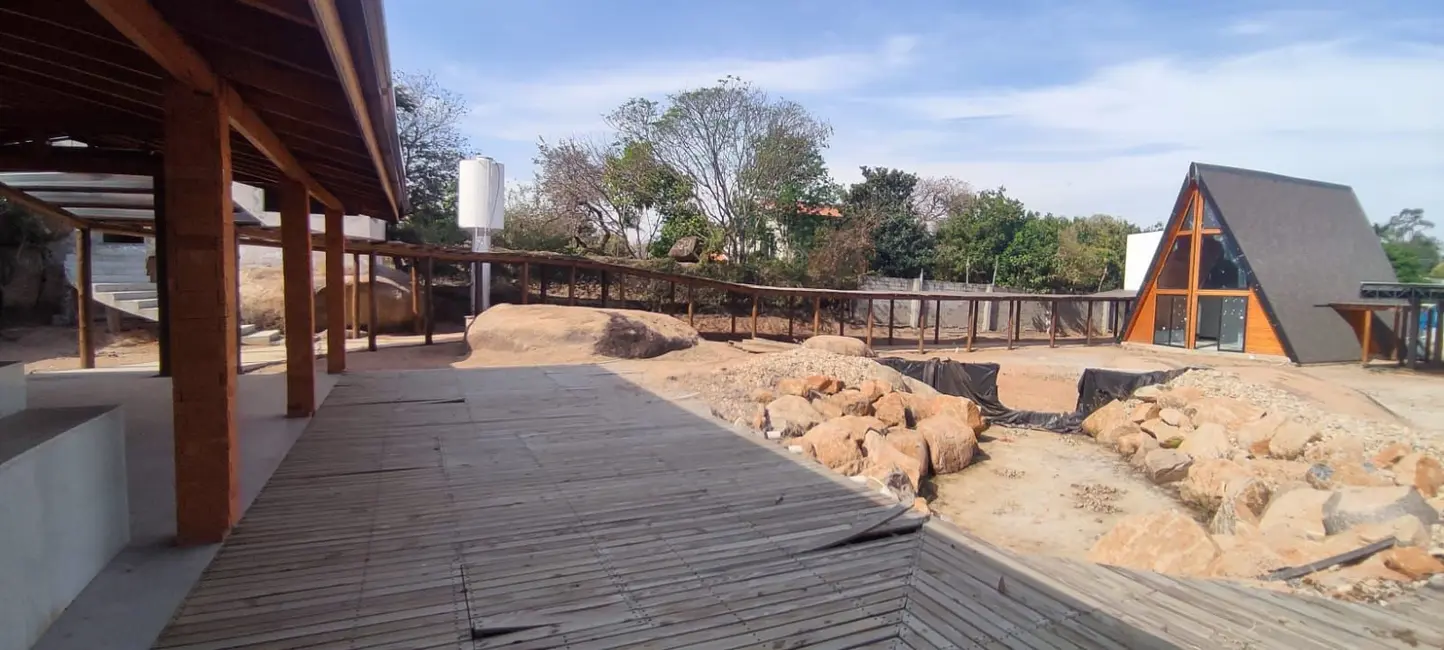 Foto 1 de Chácara com 3 quartos à venda, 3000m2 em Jardim dos Laranjais, Indaiatuba - SP