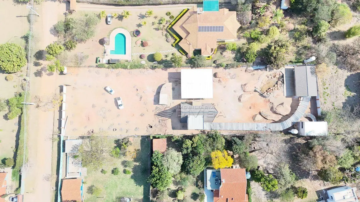 Foto 2 de Chácara com 3 quartos à venda, 3000m2 em Jardim dos Laranjais, Indaiatuba - SP