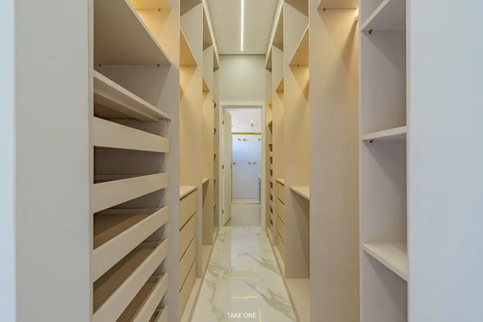 Casa de Condomínio com 3 quartos à venda, 300m2 em Indaiatuba - SP - imagem 6 Foto 6 de Casa de Condomínio com 3 quartos à venda, 300m2 em Indaiatuba - SP