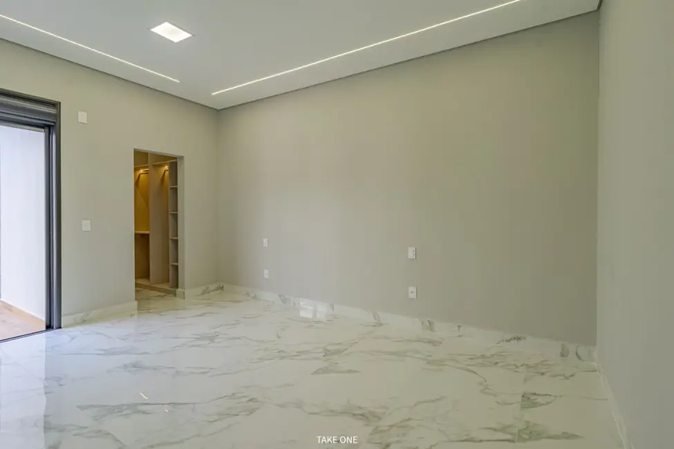 Casa de Condomínio com 3 quartos à venda, 300m2 em Indaiatuba - SP - imagem 9 Foto 9 de Casa de Condomínio com 3 quartos à venda, 300m2 em Indaiatuba - SP