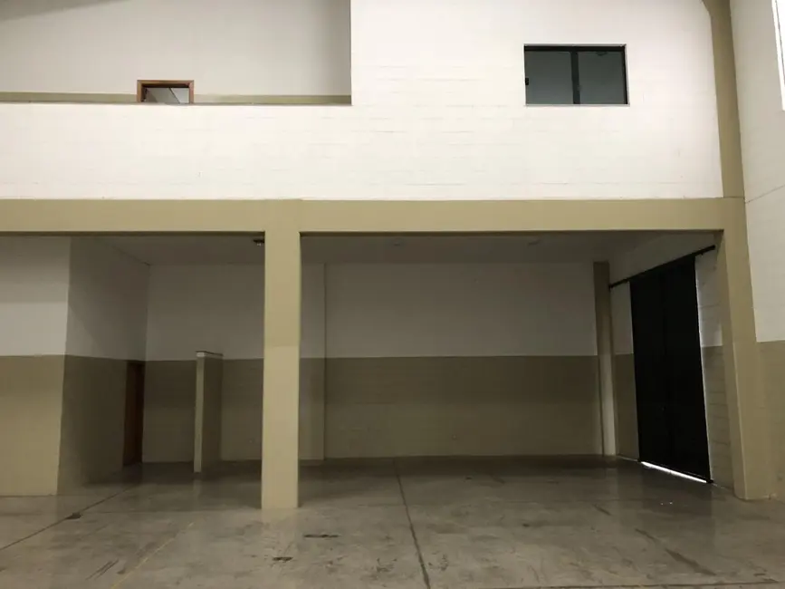 Foto 2 de Armazém / Galpão à venda, 1000m2 em Comercial Vitória Martini, Indaiatuba - SP