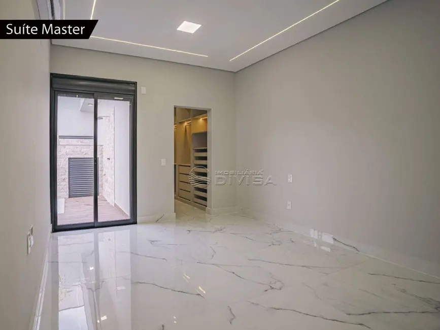 Foto 2 de Casa de Condomínio com 3 quartos à venda, 300m2 em Indaiatuba - SP