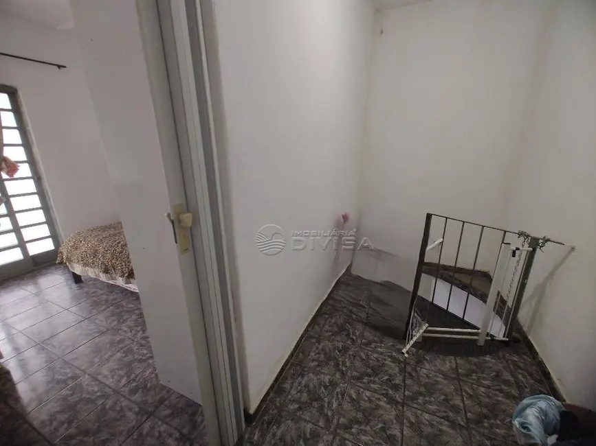 Foto 4 de Casa com 2 quartos à venda, 175m2 em Itupeva - SP