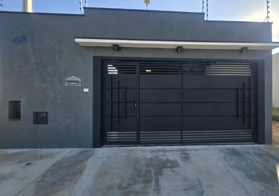 Foto 1 de Casa com 3 quartos à venda, 150m2 em Indaiatuba - SP