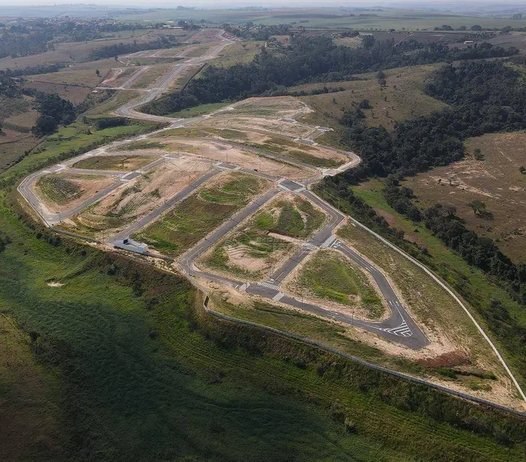 Foto 3 de Terreno / Lote à venda, 175m2 em Elias Fausto - SP