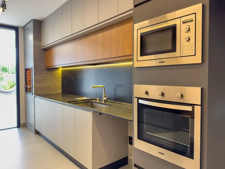 Foto 4 de Casa de Condomínio com 3 quartos à venda, 490m2 em Jardim Residencial Helvétia Park II, Indaiatuba - SP