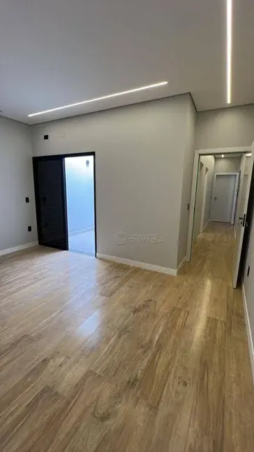 Casa com 3 quartos à venda, 176m2 em Elias Fausto - SP - imagem 3 Foto 3 de Casa com 3 quartos à venda, 176m2 em Elias Fausto - SP