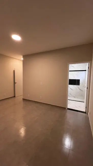 Foto 8 de Casa com 2 quartos à venda, 175m2 em Elias Fausto - SP