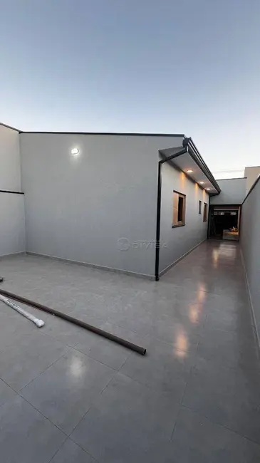 Casa com 2 quartos à venda, 175m2 em Elias Fausto - SP - imagem 5 Foto 5 de Casa com 2 quartos à venda, 175m2 em Elias Fausto - SP