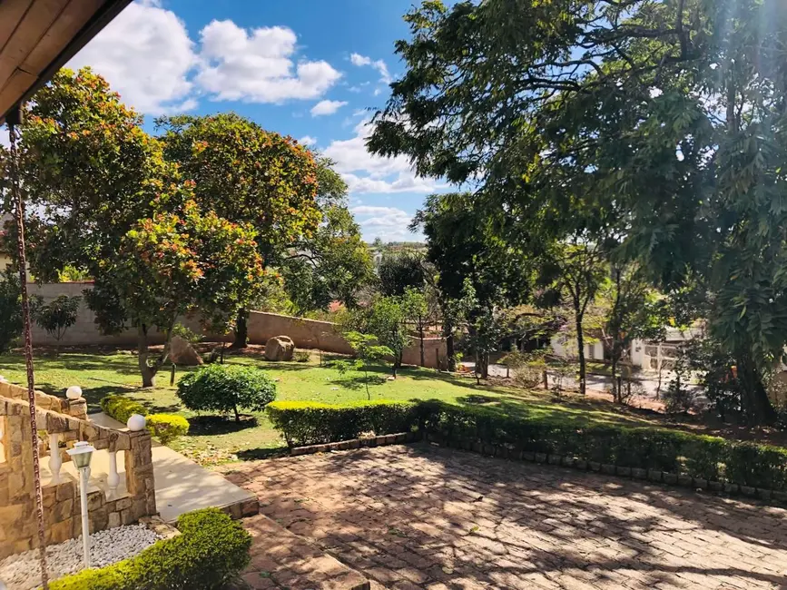 Chácara com 3 quartos para alugar, 2000m2 em Terras de Itaici, Indaiatuba - SP - imagem 4 Foto 4 de Chácara com 3 quartos para alugar, 2000m2 em Terras de Itaici, Indaiatuba - SP