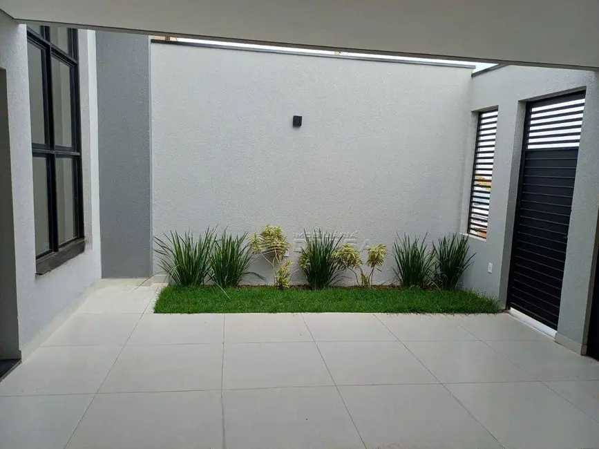 Foto 2 de Casa com 3 quartos à venda, 150m2 em Indaiatuba - SP