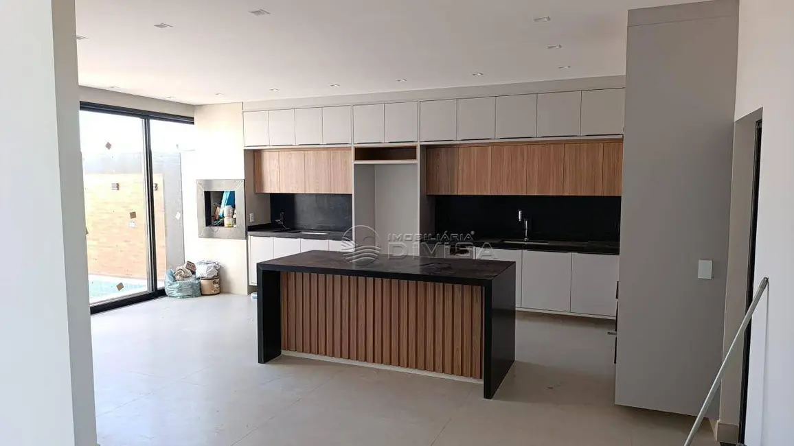 Foto 4 de Casa de Condomínio com 3 quartos à venda, 300m2 em Indaiatuba - SP