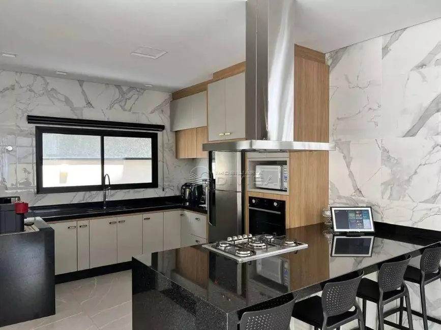 Foto 4 de Casa de Condomínio à venda, 404m2 em Itupeva - SP