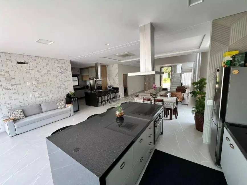 Foto 7 de Casa de Condomínio à venda, 404m2 em Itupeva - SP