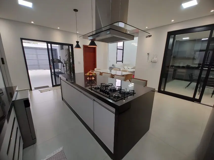 Foto 4 de Casa com 3 quartos à venda, 360m2 em Jardim Santa Rosa, Jundiai - SP